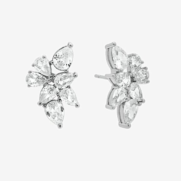 NEW~ Anthropologie Shashi Petite Fallen Leaf Stud Earrings - Picture 2 of 10